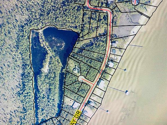 4th image of 1208 Oyster Bay Dr