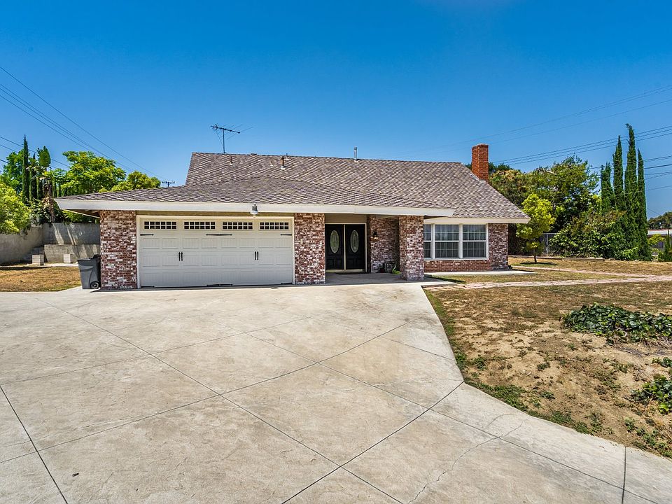 1st image of 16142 Villa Flores Dr