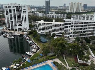 2500 Parkview Dr APT 2401, Hallandale Beach, FL 33009