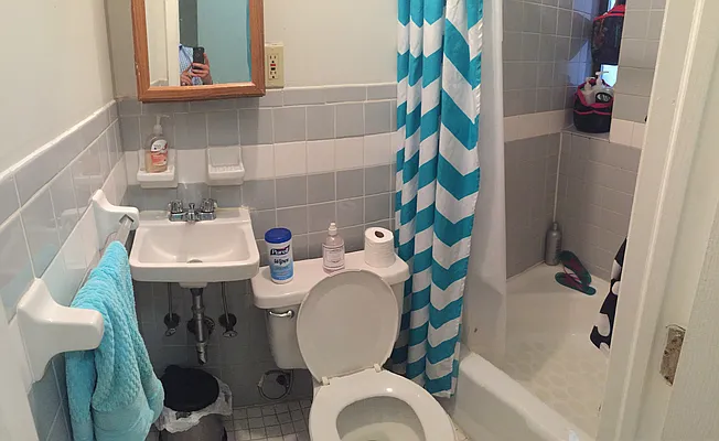 Rented by Kenneth Rosenblum, LREB | media 17