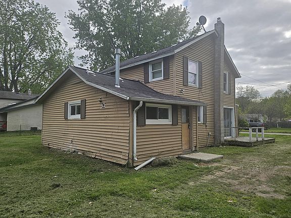 4th image of 143 S Hobart St