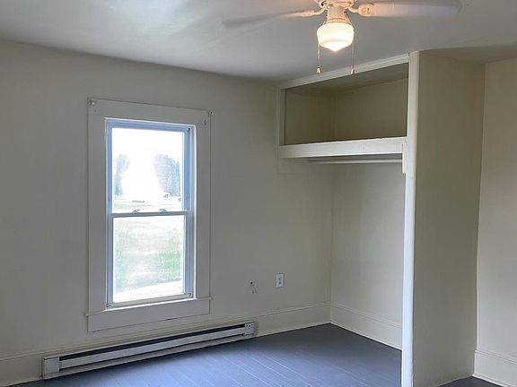 3rd image of 1015 Clarke Ave