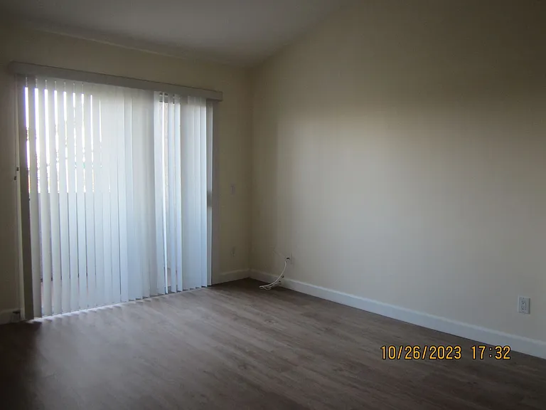 200 E Alessandro Blvd #120 — Photo 9