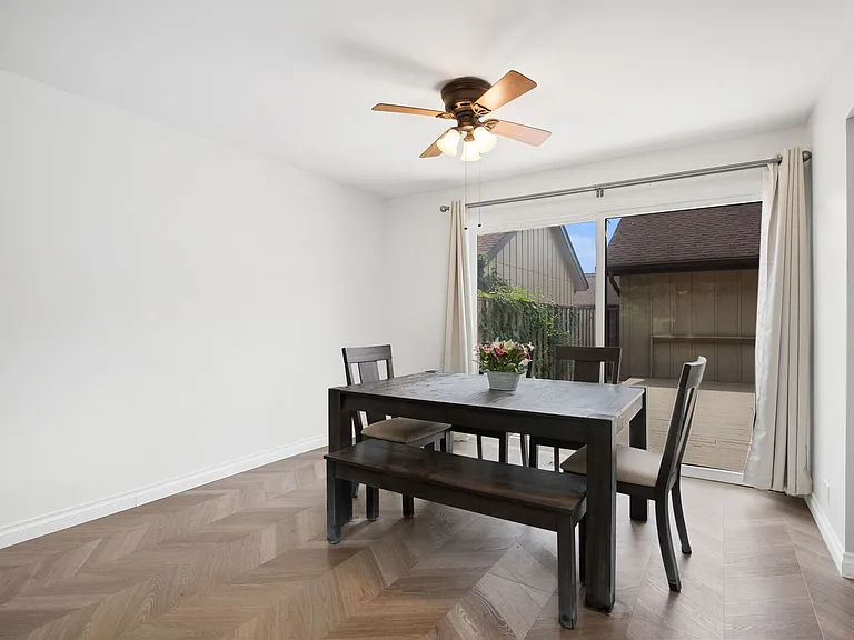 21 Kyle Ct — Photo 5