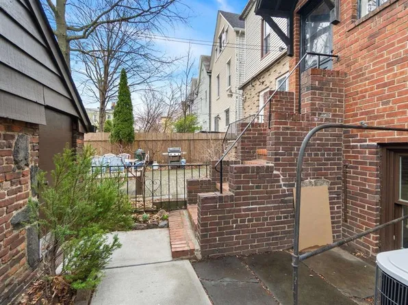 2314 Palisade Avenue image 44 of 49