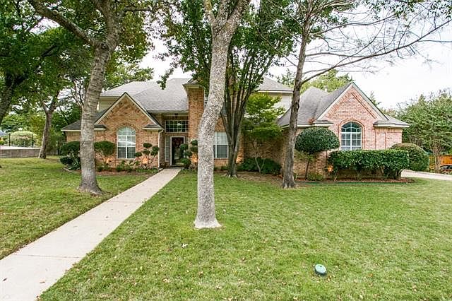 1st image of 817 Hickory Knob Cir