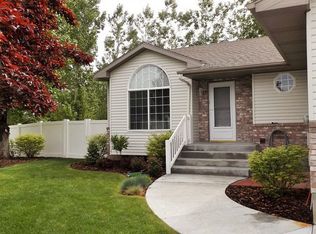 3839 E Silverwood Cir, Ammon, ID 83406