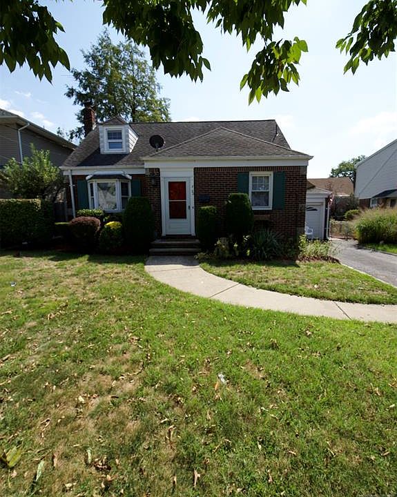 1st image of 7-22 Berdan Ave