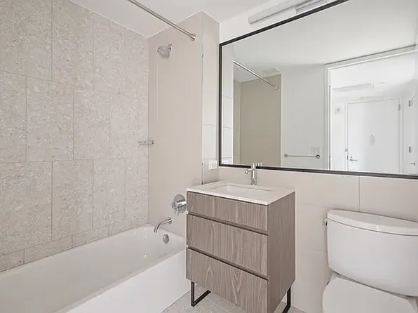 310 Livingston Street image 6 of 7