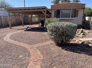 1611 W Higgins Ln, Tucson, AZ 85705