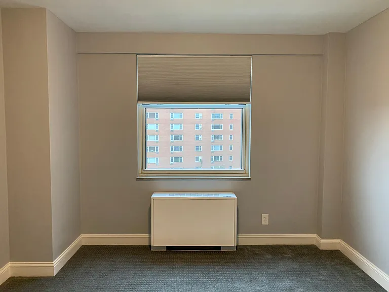 11850 Edgewater Dr #515 — Photo 14
