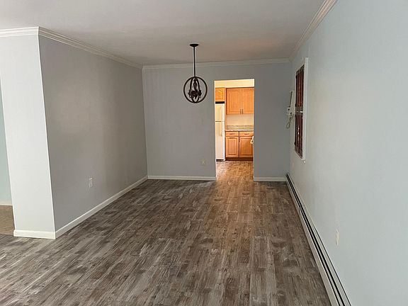 Dining Area/Kitchen
