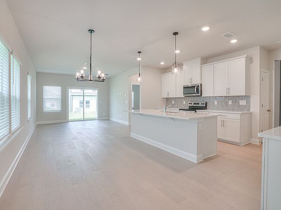 5th image of 217 Ivor Dr Lot 38