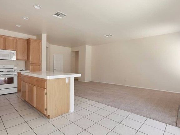 3rd image of 1802 W Avenue H1