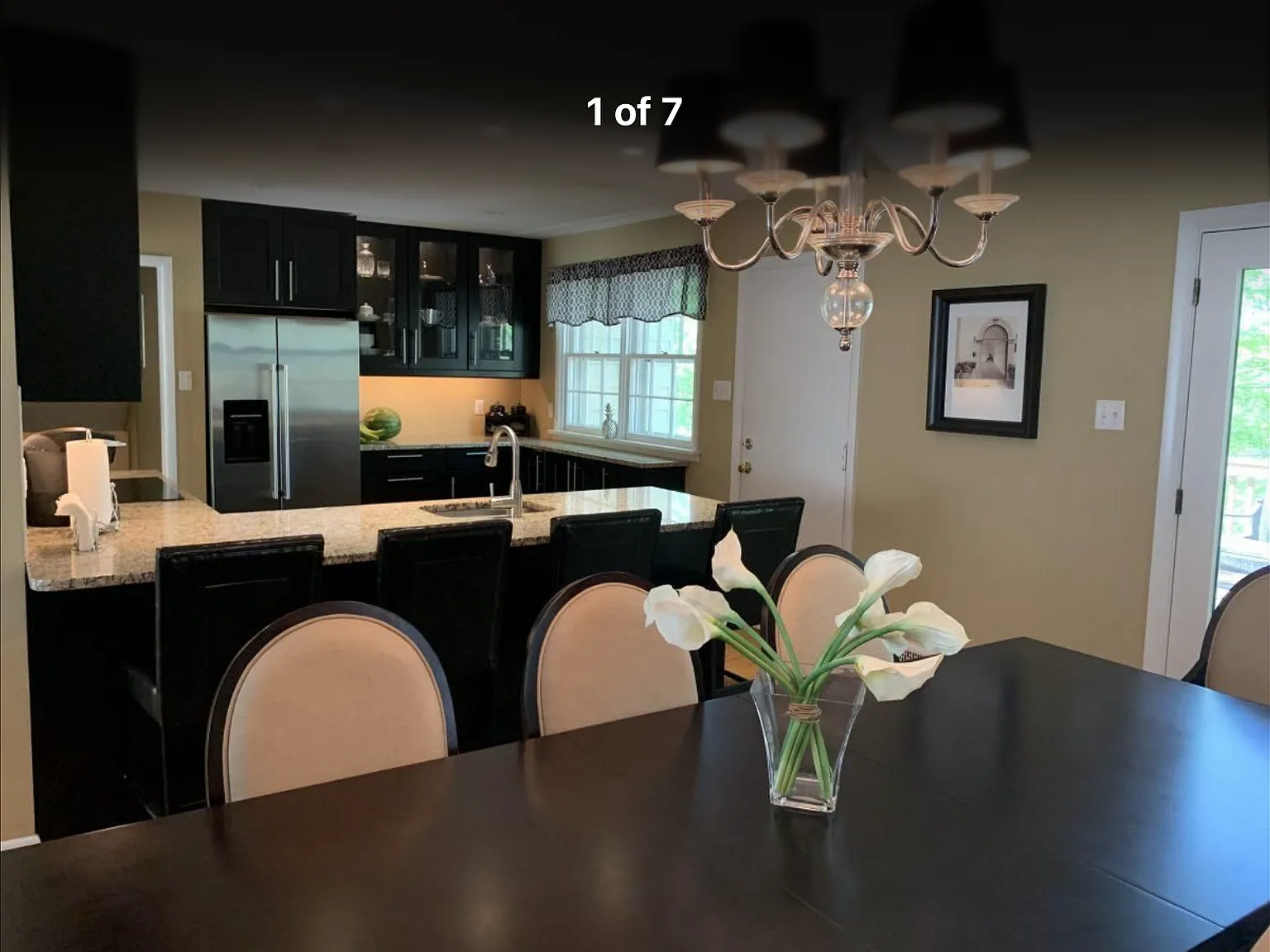 3 bed, 2810 sqft, $4,750 — Photo 2