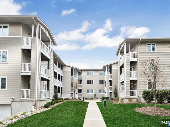 218 Orchard Park, Allendale, NJ 07401