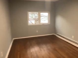 700 N 5th St #2A, Newark, NJ 07107