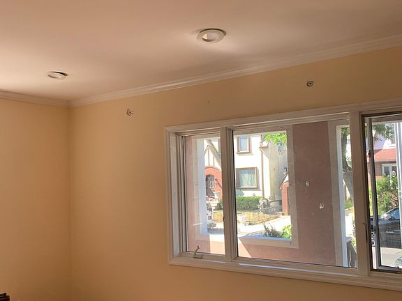 5th image of 4409 Atlantic Ave APT 1