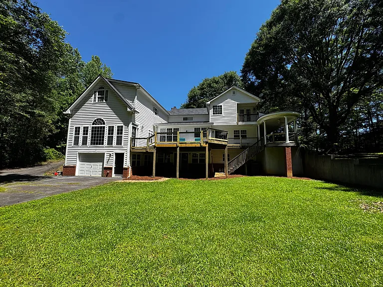 295 Tyson Rd — Photo 27