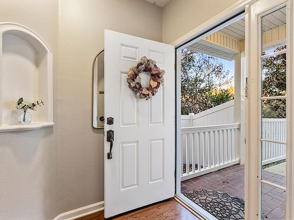 5th image of 1320 Hendrix Rd APT 908