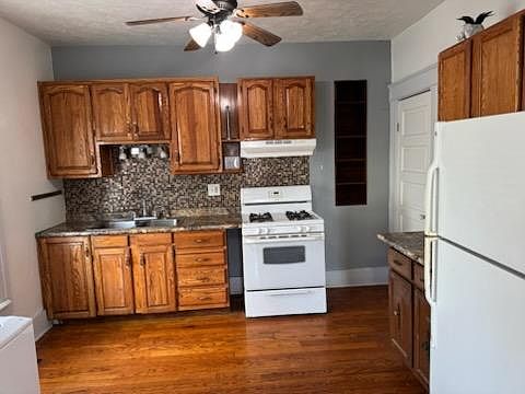 1st image of 529 W Grove St #1