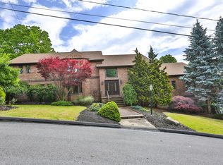 21 Dogwood Dr, Wilkes Barre, PA 18702