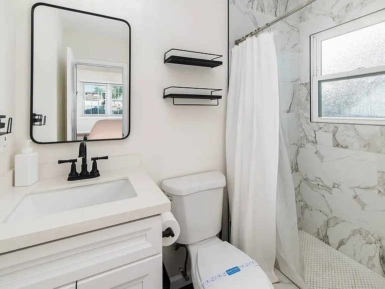 5209 Solola Ave — Photo 15