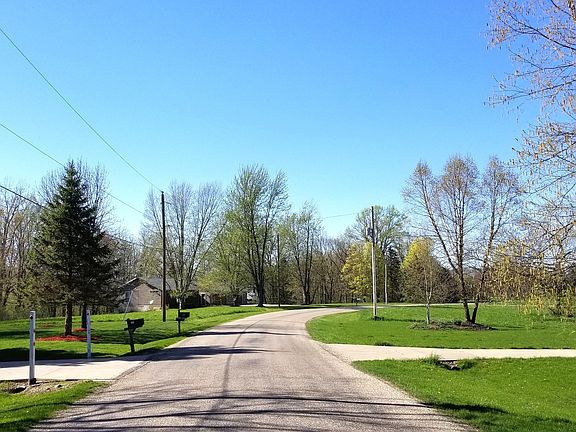4th image of 768 Lake Wildwood Dr