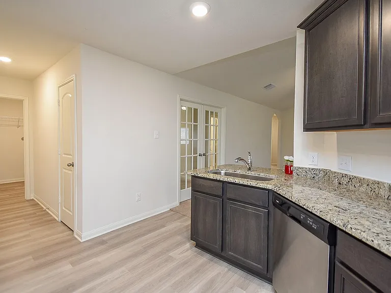 405 Texas Olive Dr — Photo 15