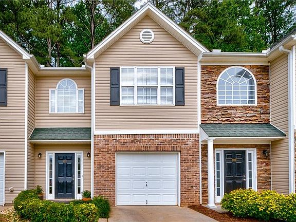 2nd image of 137 Creekwood Dr