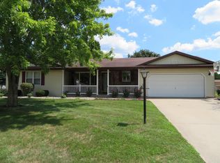 66056 Evergreen Dr, Goshen, IN 46526