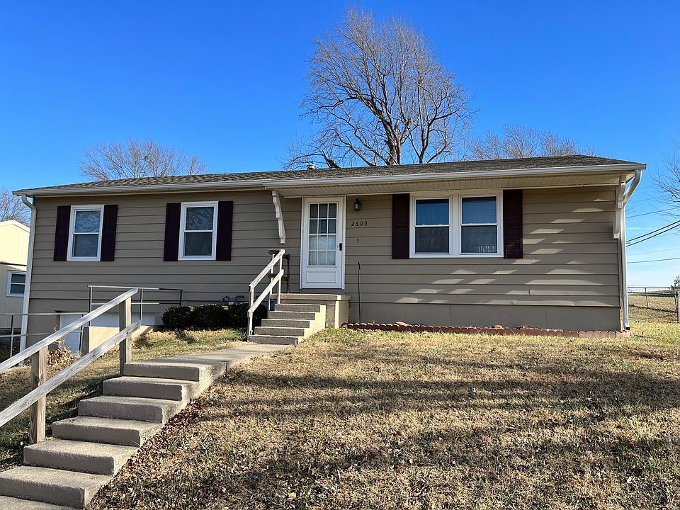 1st image of 2605 Cypress Ave