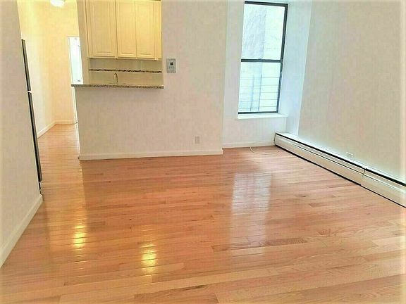 5th image of 4409 6th Ave #3A