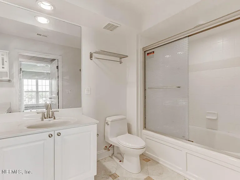 400 E Bay St #504 — Photo 78