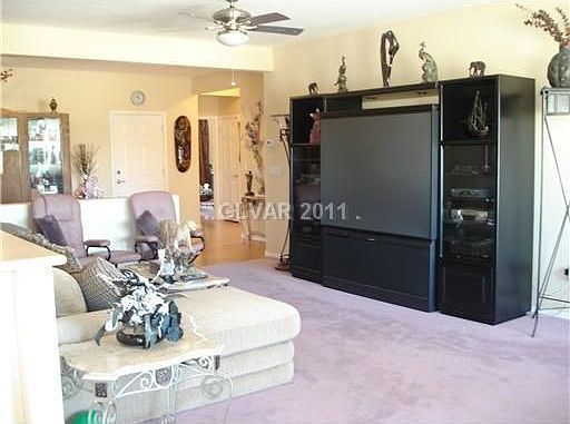 3rd image of 7431 Lintwhite St