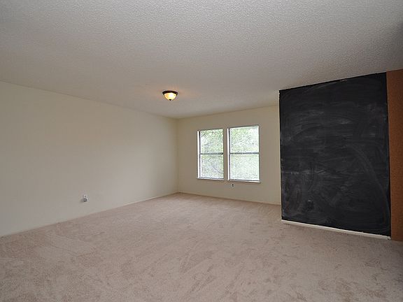 5th image of 3414 Heather Blf