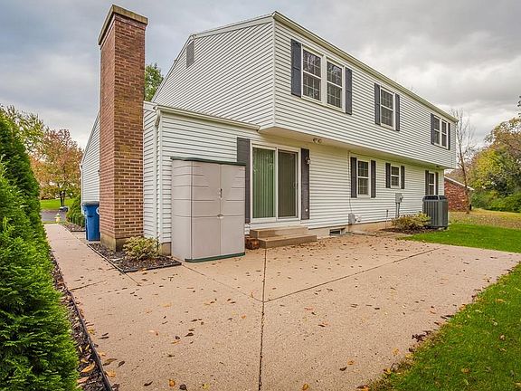 2nd image of 4700 Whitewood Ct