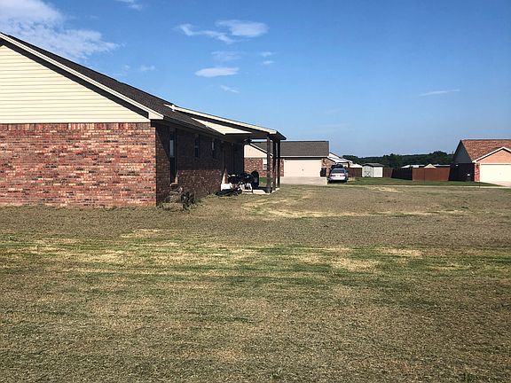 4th image of 115 Letta Dr