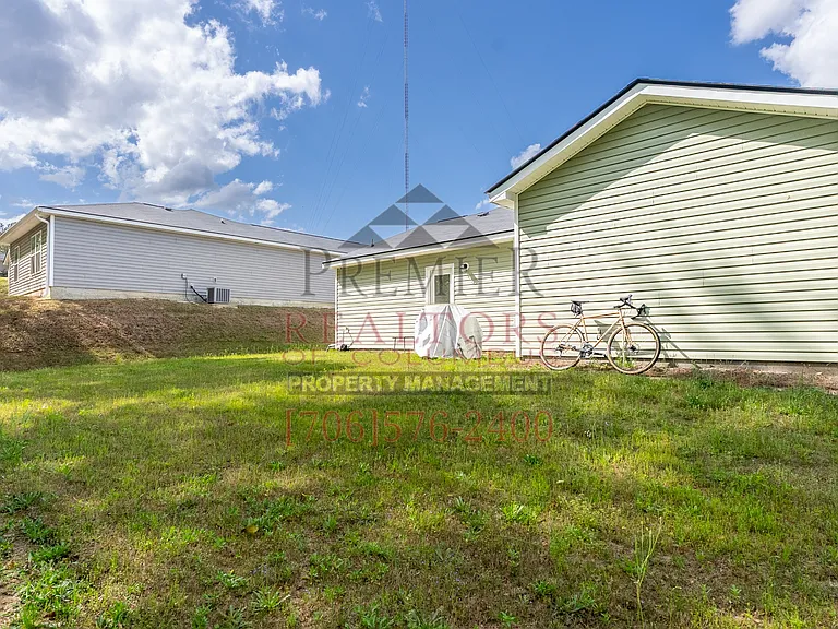 6400 Sandy Bottom Dr — Photo 31