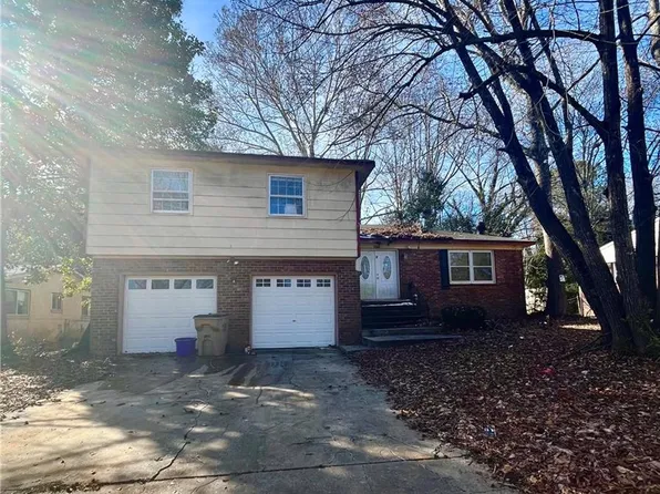 10691 Thrasher Rd, Jonesboro, GA 30238