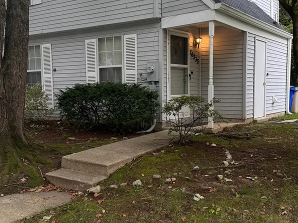 16335 Pewter Ln, Bowie, MD 20716
