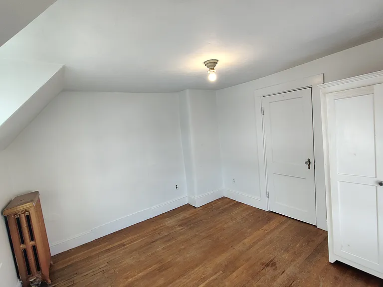 292 Cedar St — Photo 10