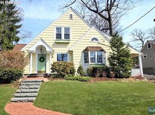 443 Wastena Ter, Ridgewood, NJ 07450