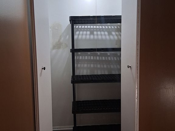 5th image of 4350 W Ford City Dr #3