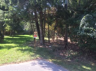 12 Sandra Rd, East Hampton, NY 11937