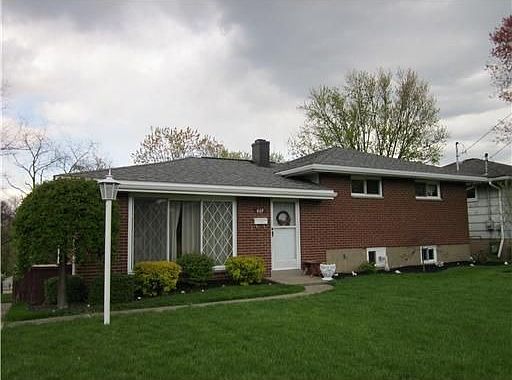 2nd image of 469 Toledo Dr