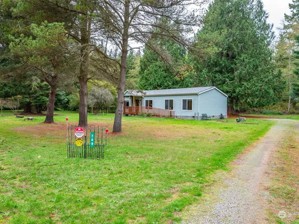 749 Hazzle Court, Coupeville, WA 98239