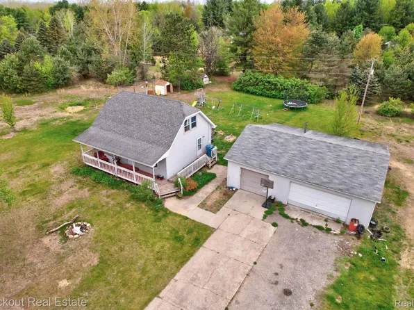4510 Swaffer Rd, Millington, MI 48746