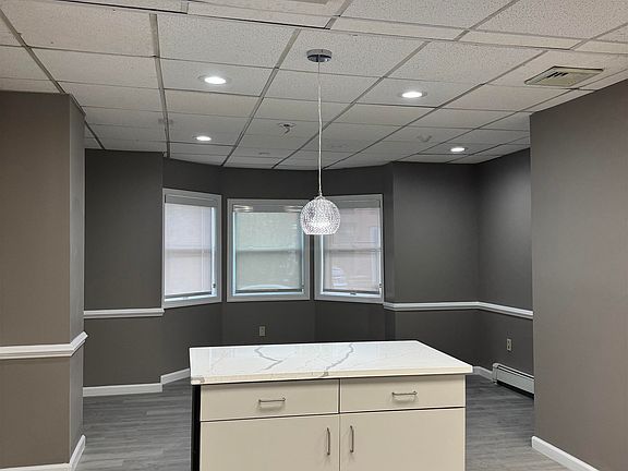 5th image of 268 Saint Pauls Ave #1