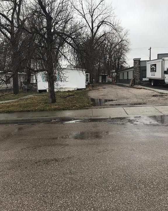 1st image of 404 S Miller Ave